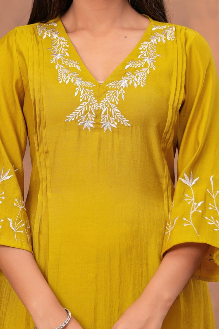 Jayti Citron Work Suit Set