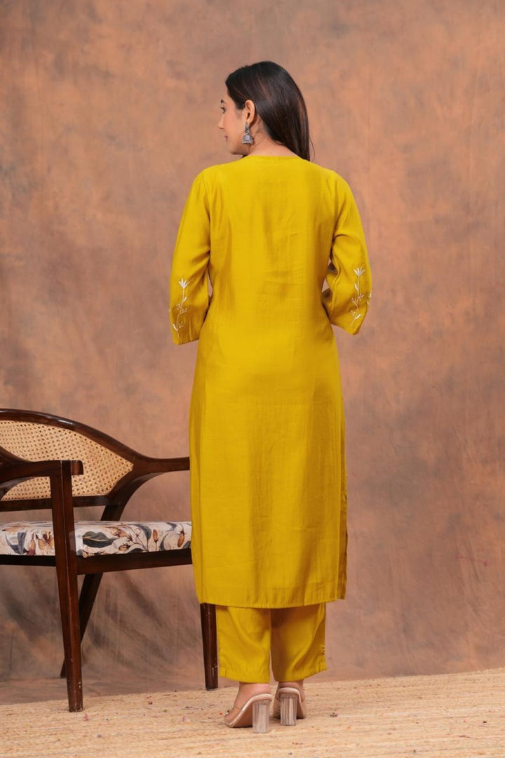Jayti Citron Work Suit Set