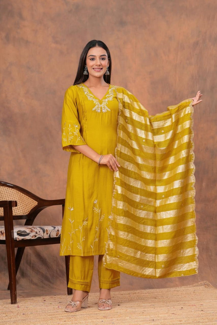 Jayti Citron Work Suit Set