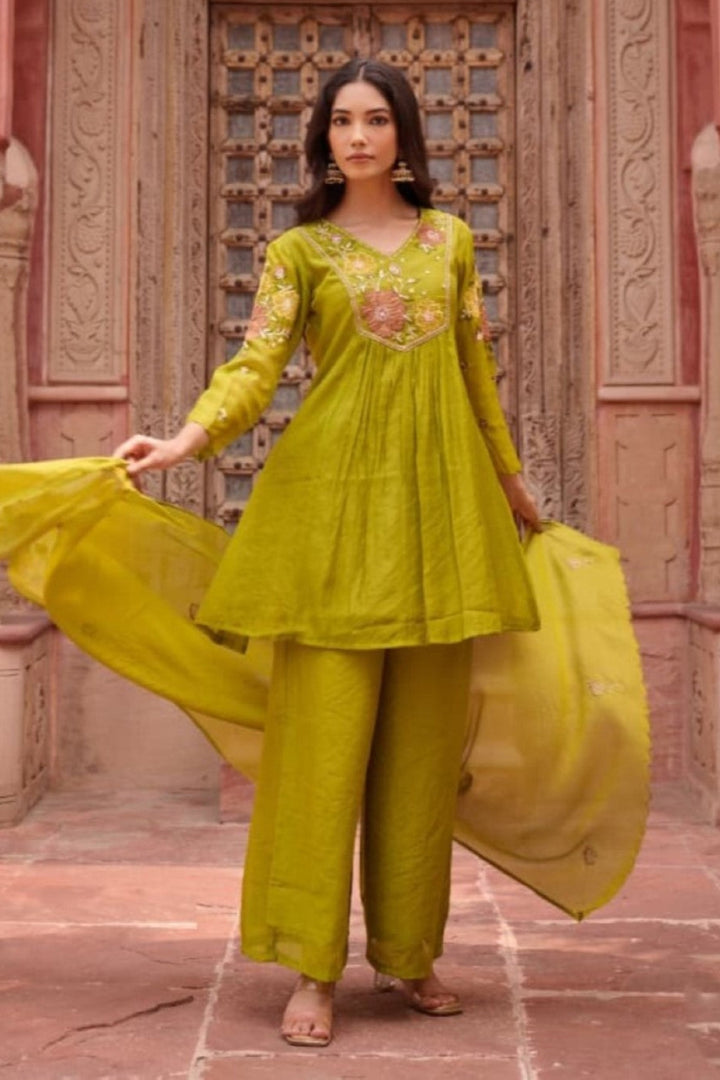 Sangini pear embroidery work suit set