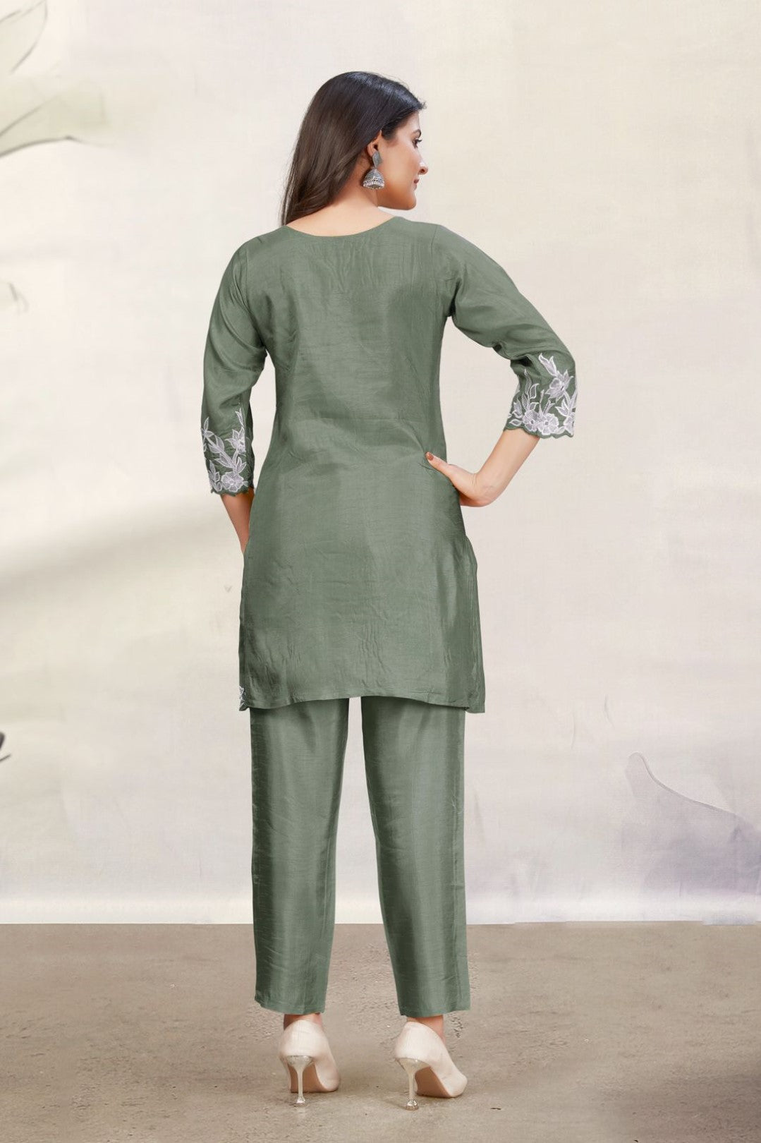 Divya kelly embroidery co-ord set