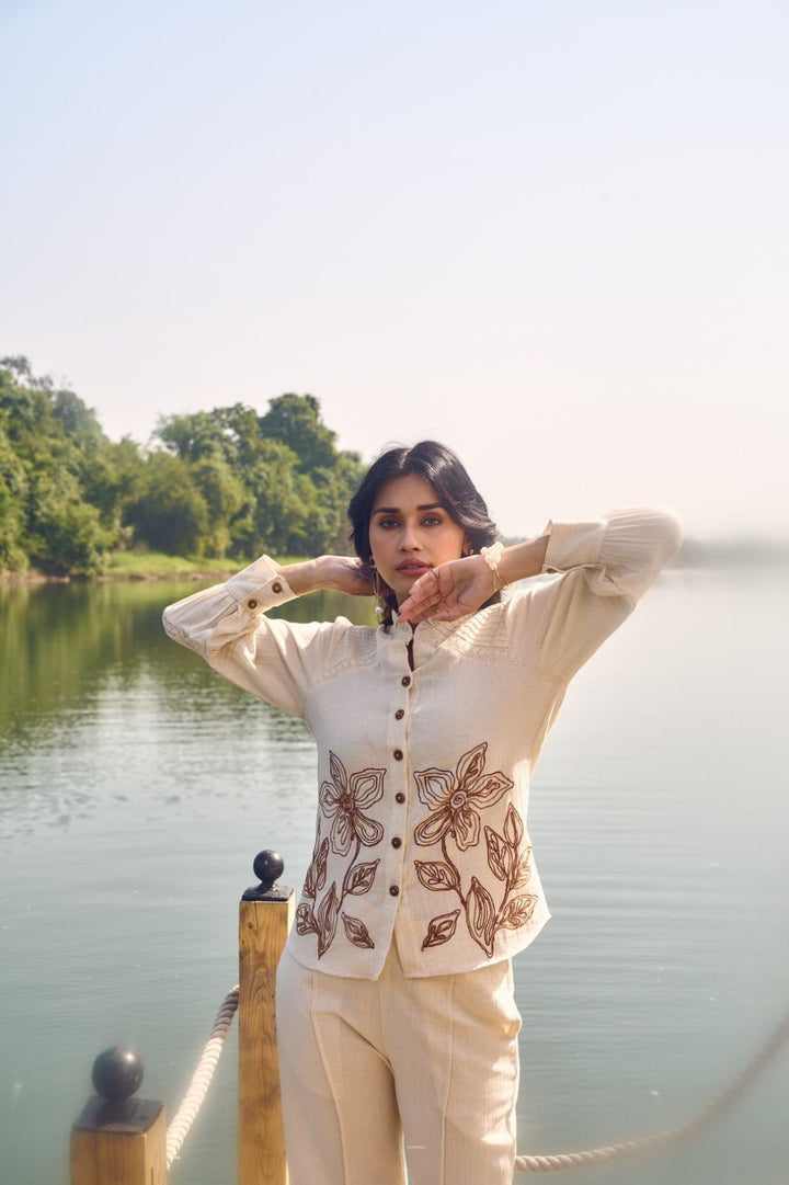 Wespret Pebble embroidery cotton co-ord set