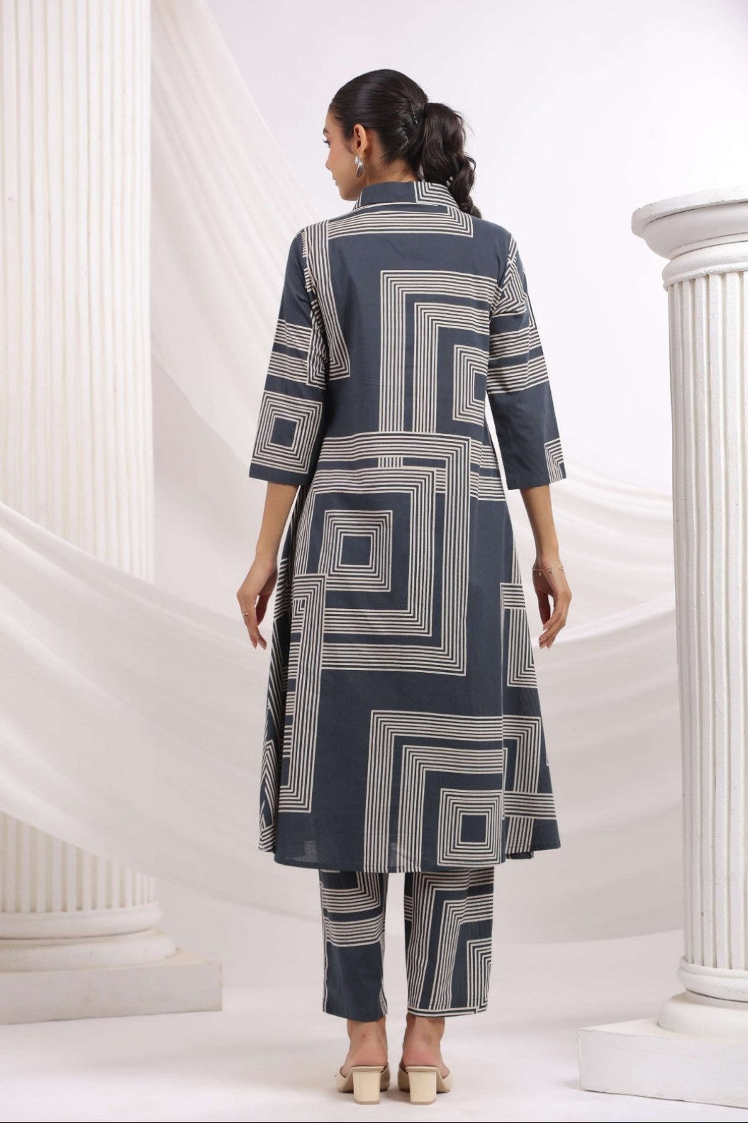 Sargi Indi Kurta Pant Set