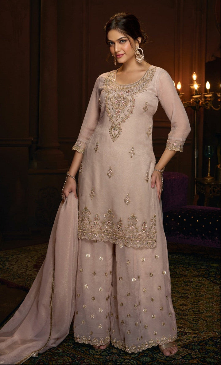 Haniya Daisy Full Heavy Work Gharara Set