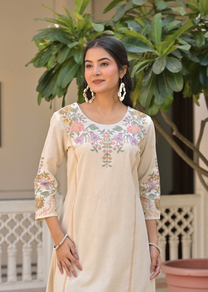 Chandri Fog Embroidered Kurta Pant Set