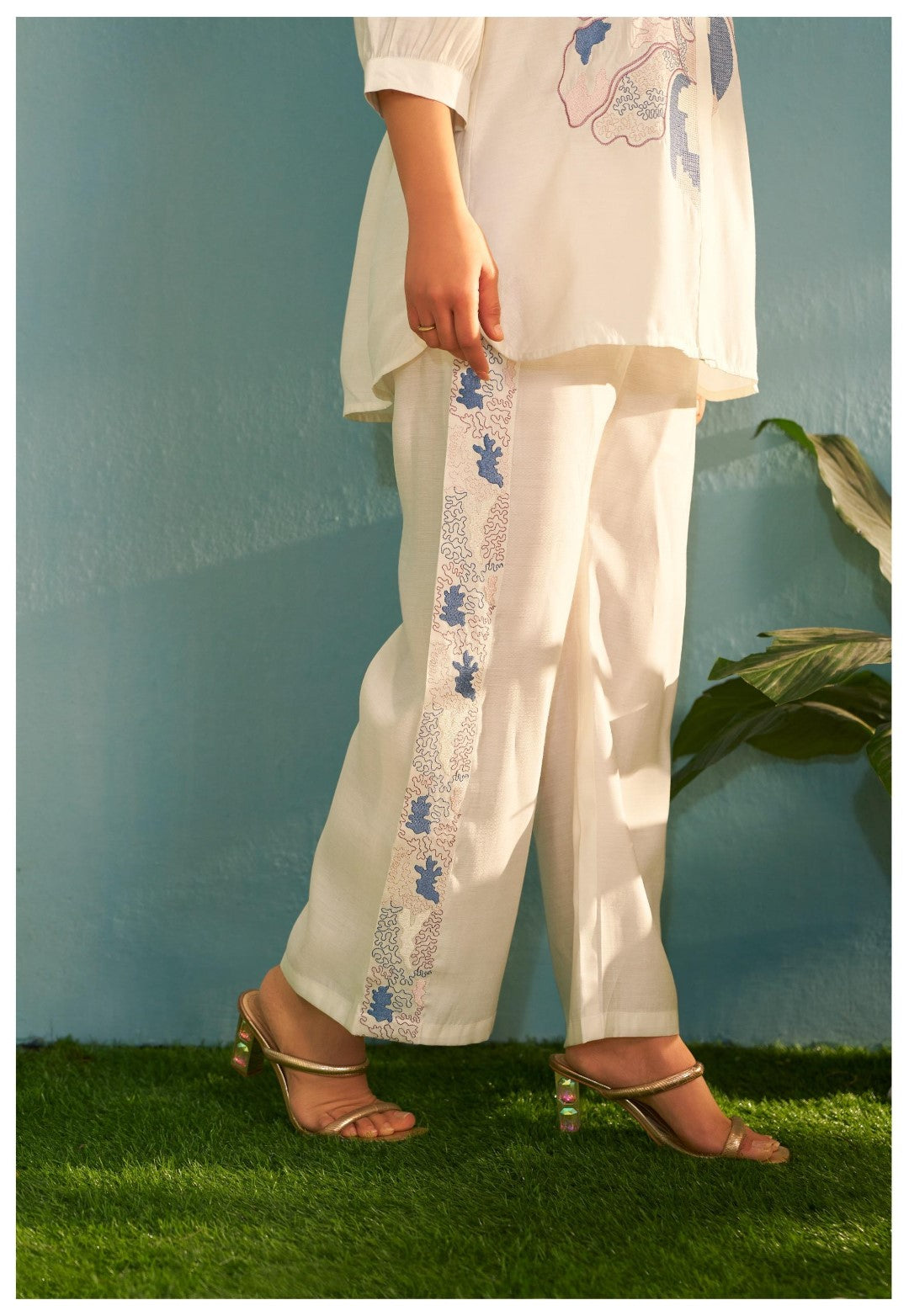 Tisca Daisy embroidery co-ord set