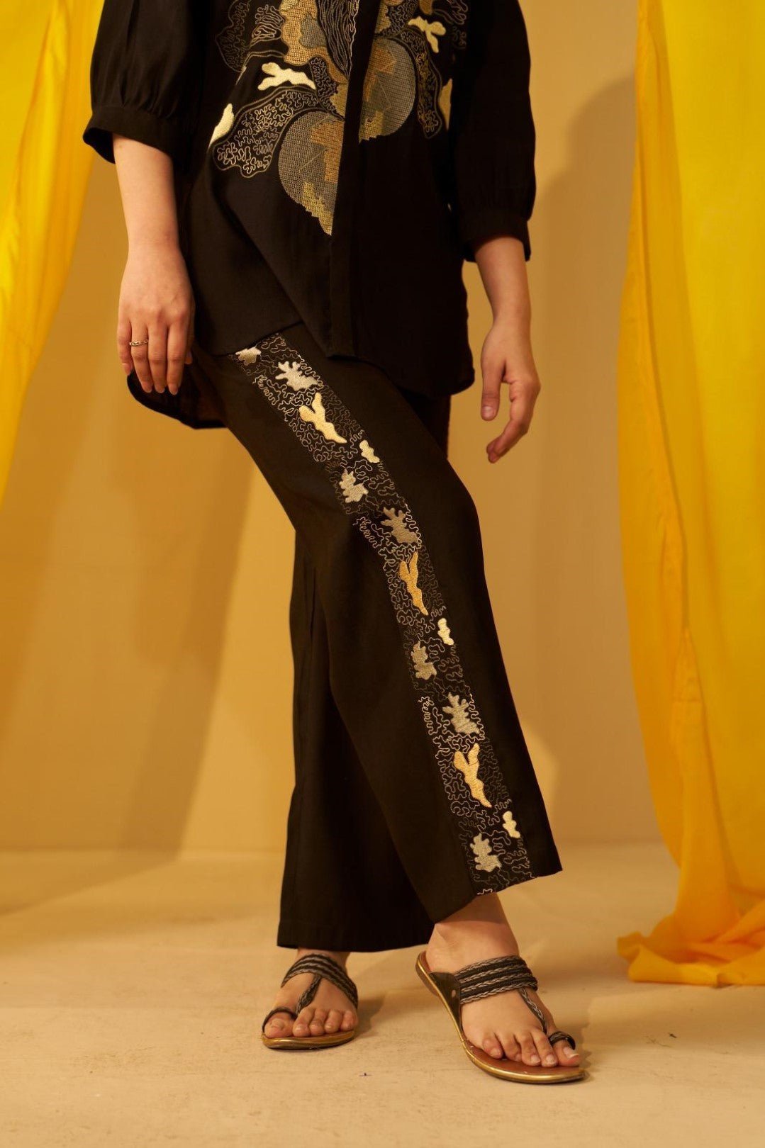 Tisca sable embroidery co-ord set