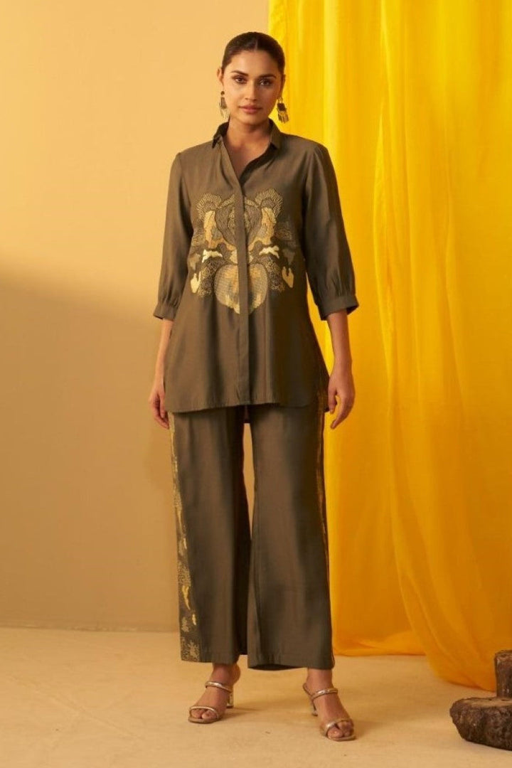 Tisca moss embroidery co-ord set