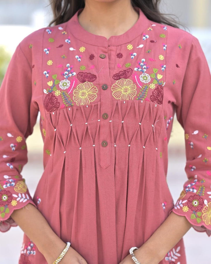 Chandri Rose Embroidered Kurta Pant Set