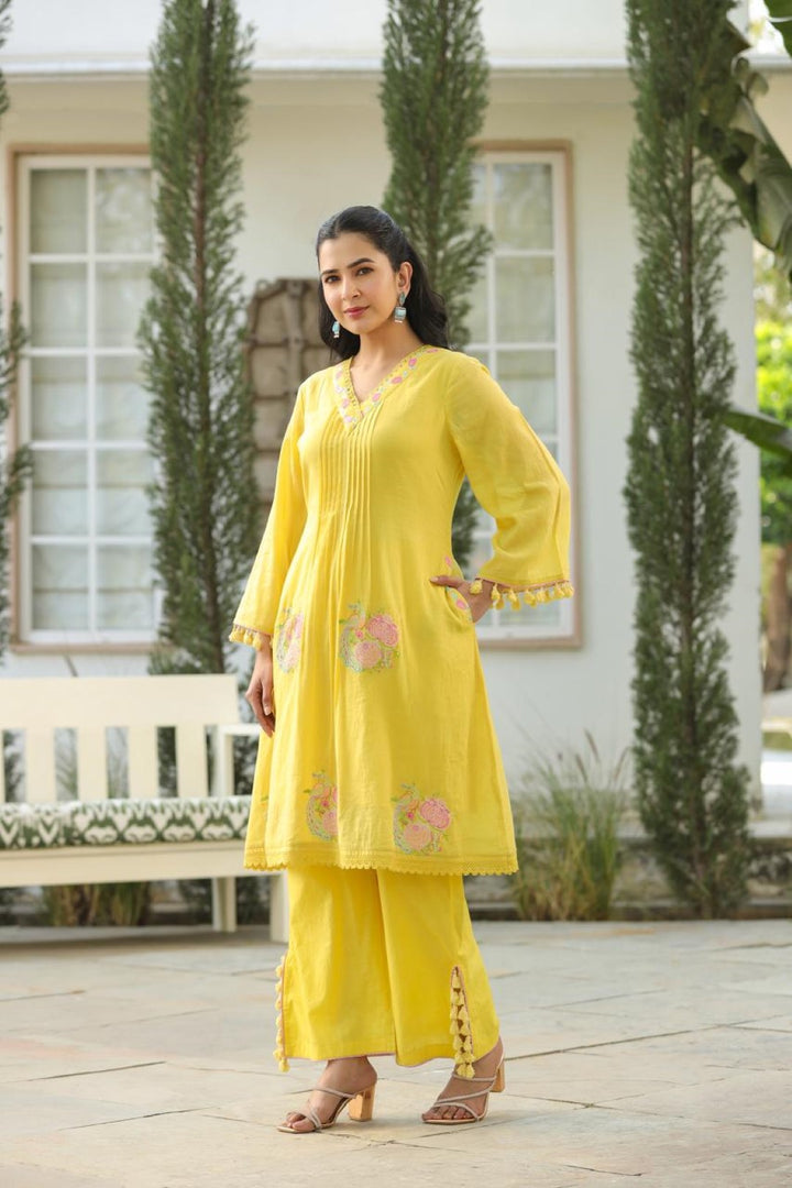 Kapil lime embroidery cotton co-ord set