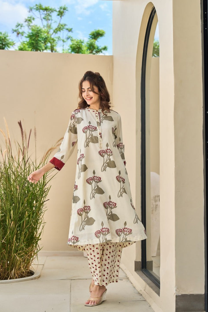 Tatva Cream cotton kurta pant set
