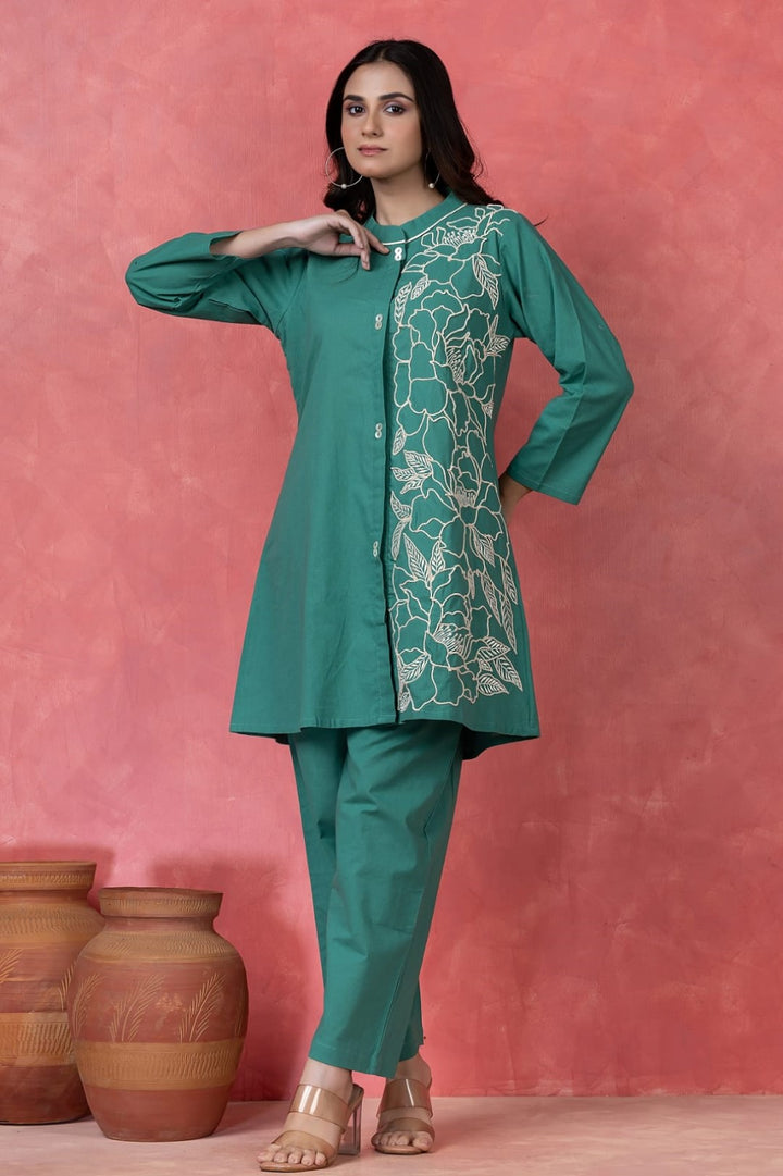 Gaur kelly embroidery cotton co-ord set