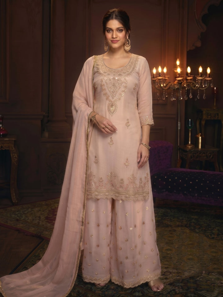 Haniya Daisy Full Heavy Work Gharara Set