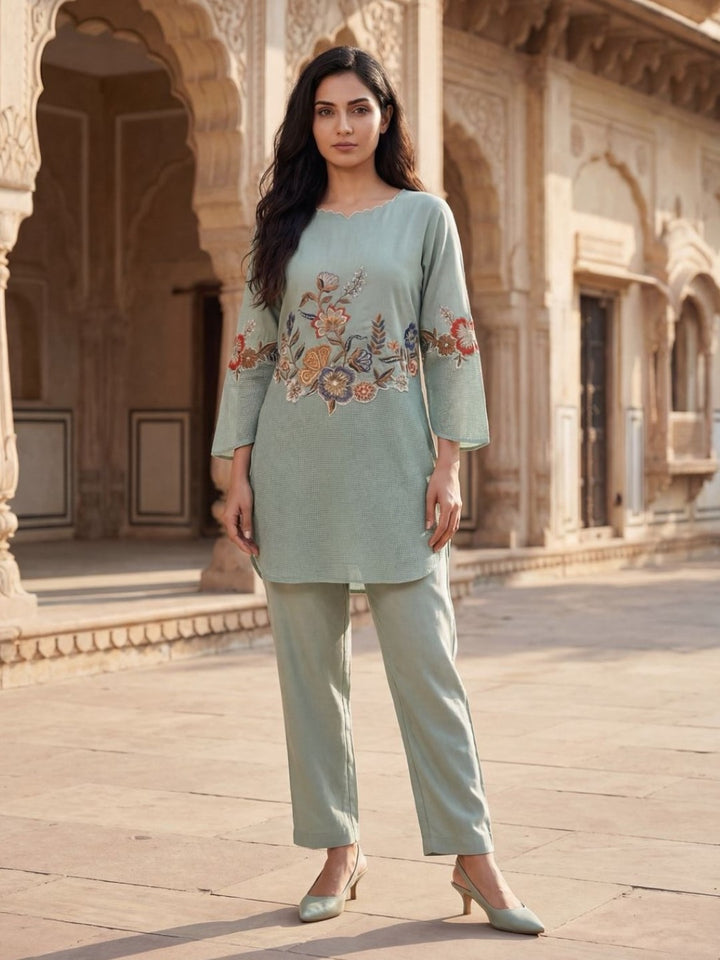 Gaur pista embroidery cotton co-ord set