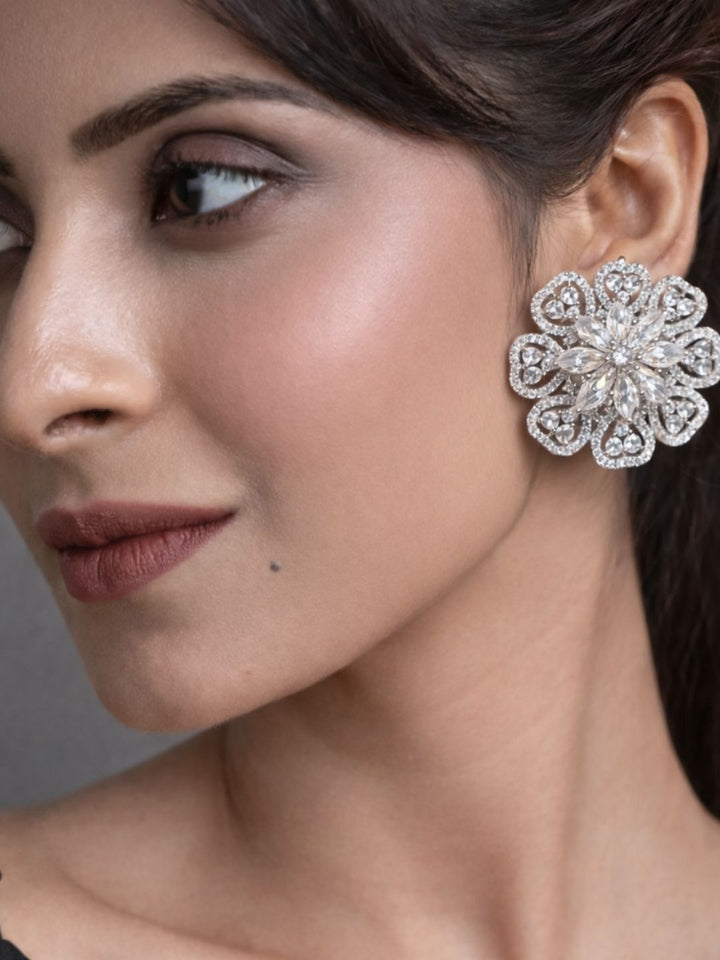 Alankrita Diamond Earings