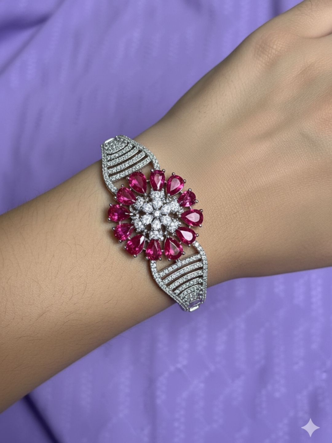 ANTAARA DELICATE DIAMOND BRACELET