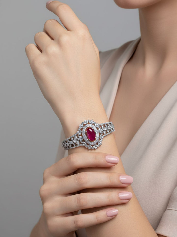 ANTAARA DELICATE DIAMOND BRACELET