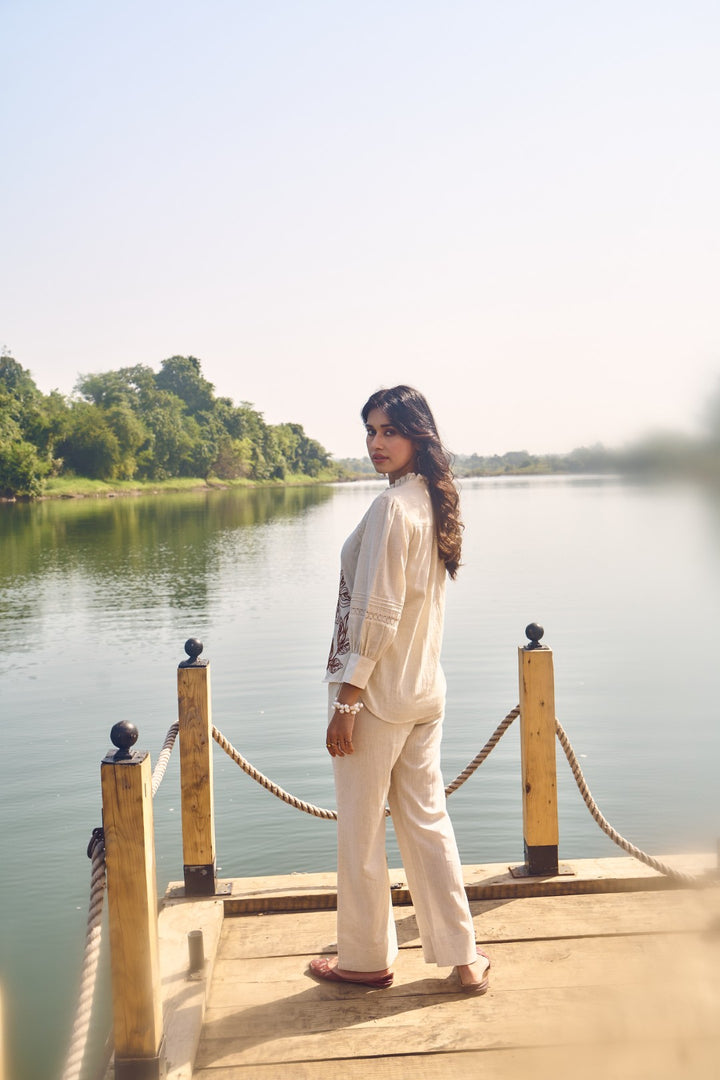 Wespret Pebble embroidery cotton co-ord set