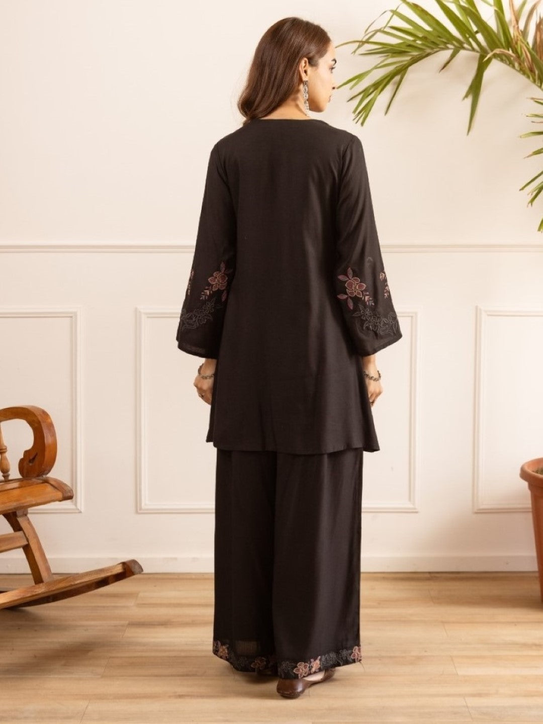 Karen irium embroidery cotton co-ord set