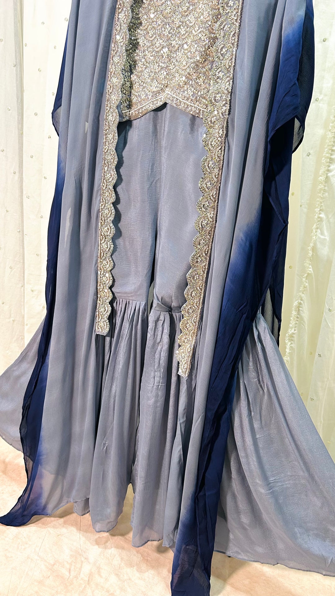 Rasa Hibis Handwork Luxury Fusion Wear Set