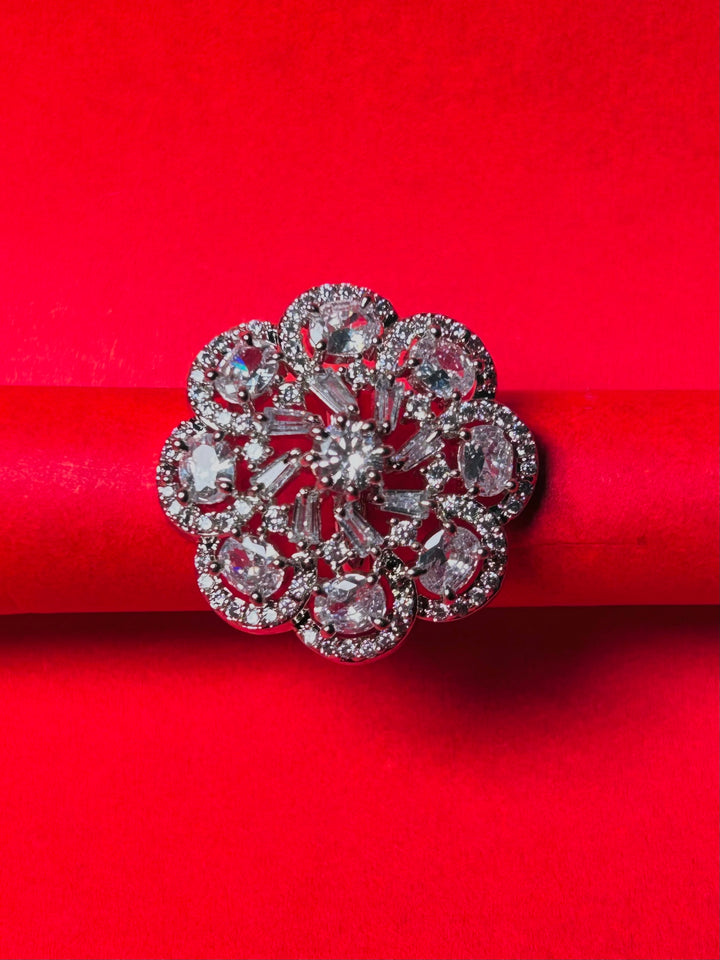 Antaara Diamond Ring