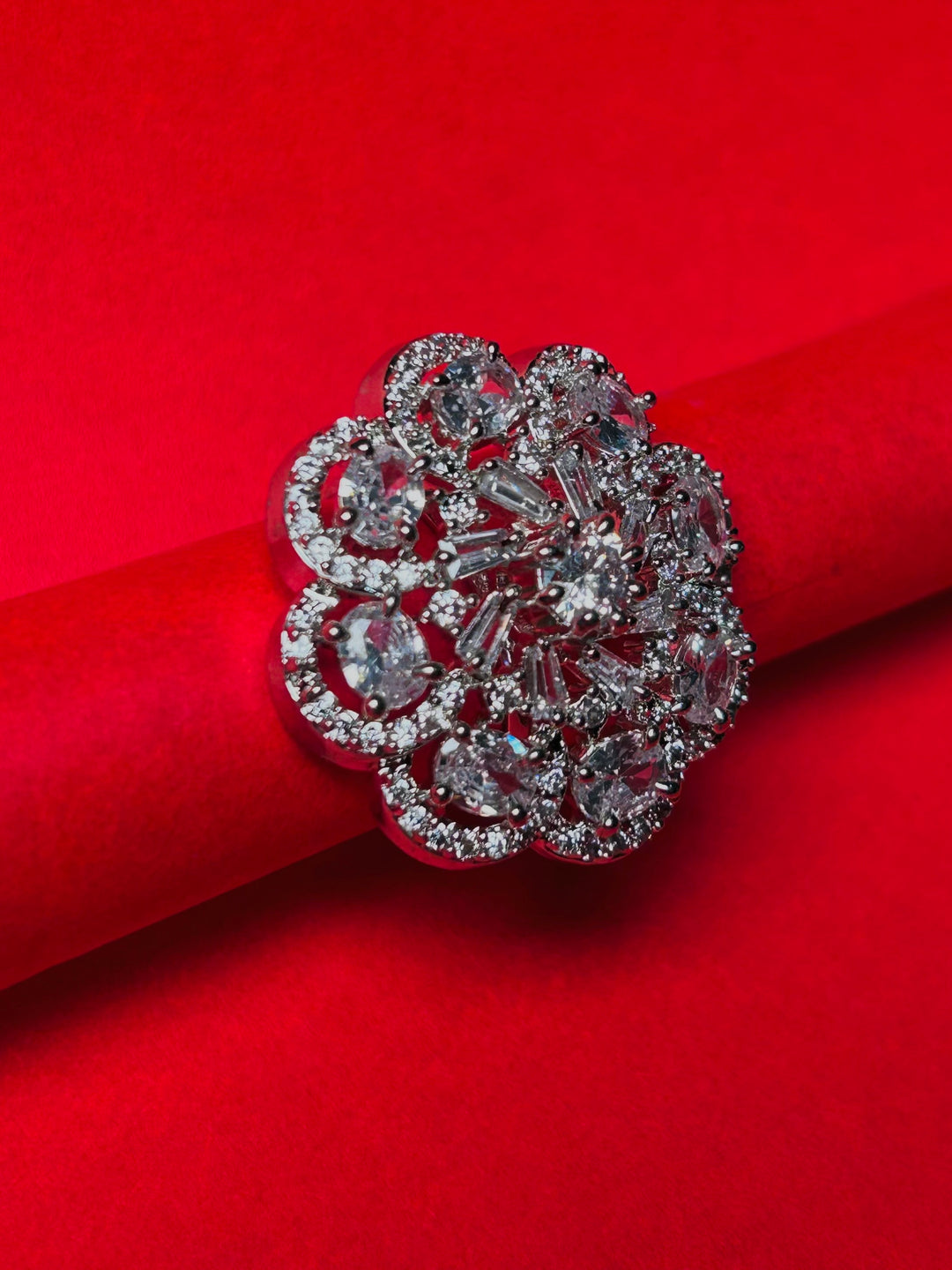 Antaara Diamond Ring