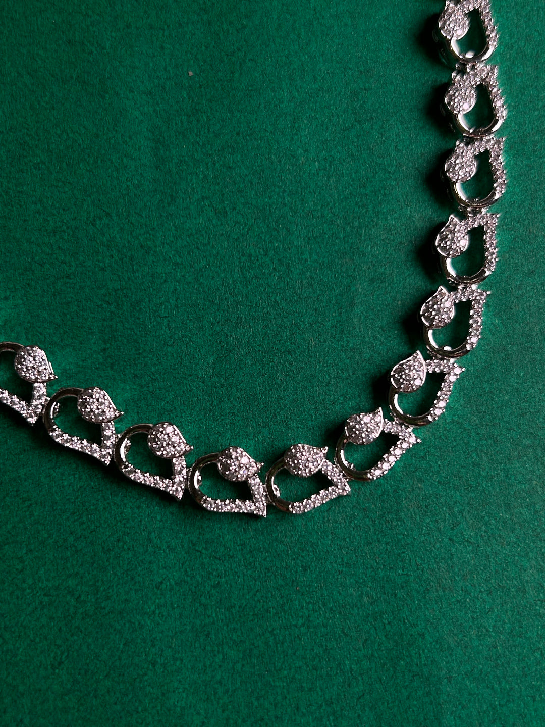 Antaara Diamond Necklace set
