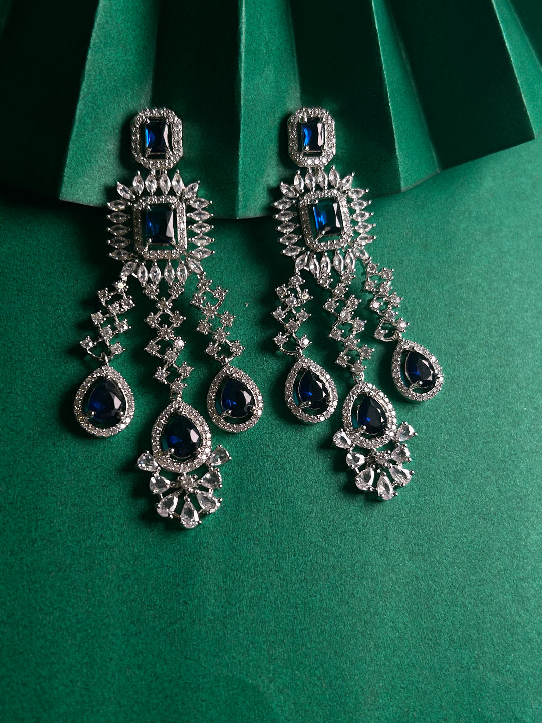 Savana Diamond Earings