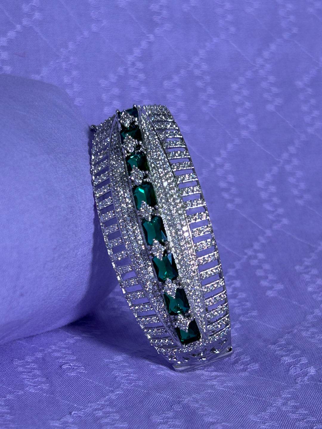 ANTAARA DELICATE DIAMOND BRACELET