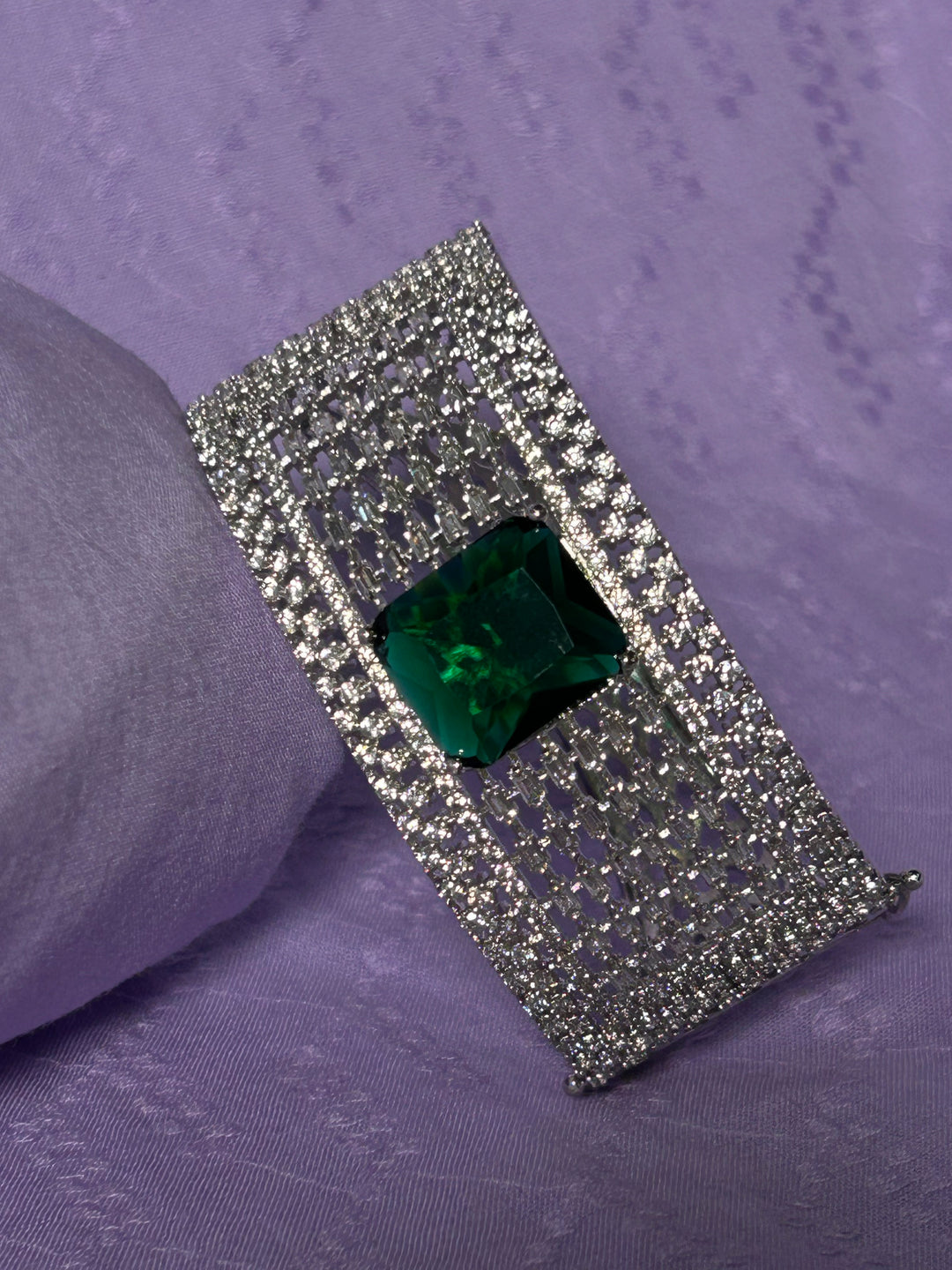 ANTAARA DELICATE DIAMOND BRACELET