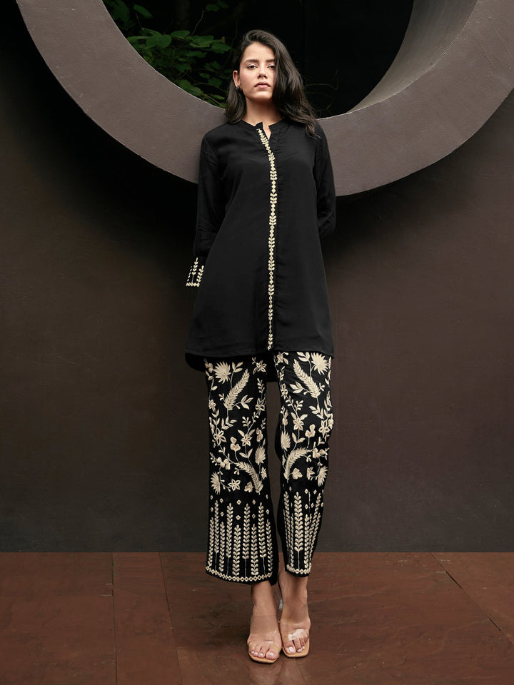 Arohi Ebony Embroidered Premium Co-ord Set