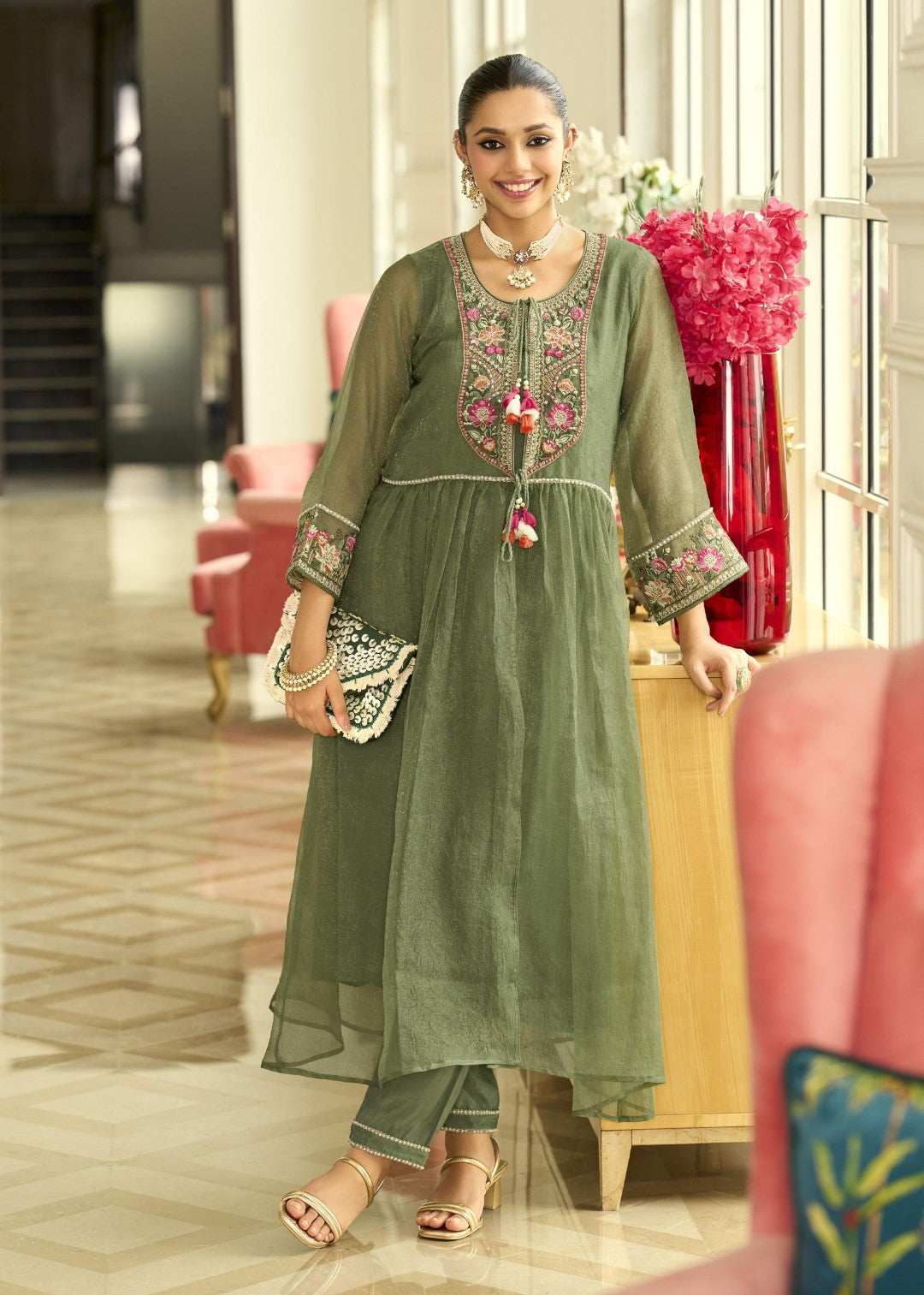 Prema fern embroidery jacket suit set