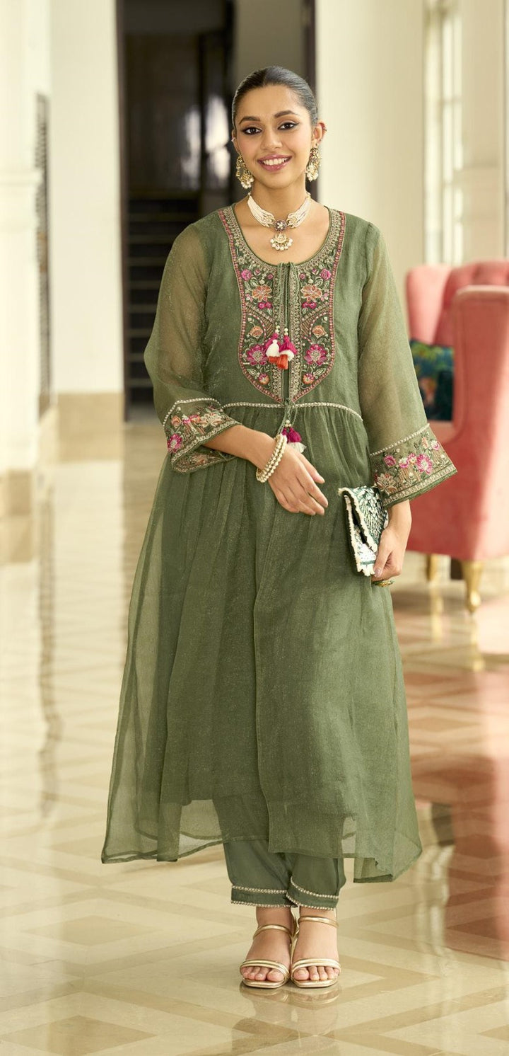 Prema fern embroidery jacket suit set