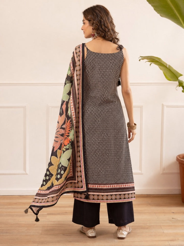Karen Moonstone printed cotton suit set