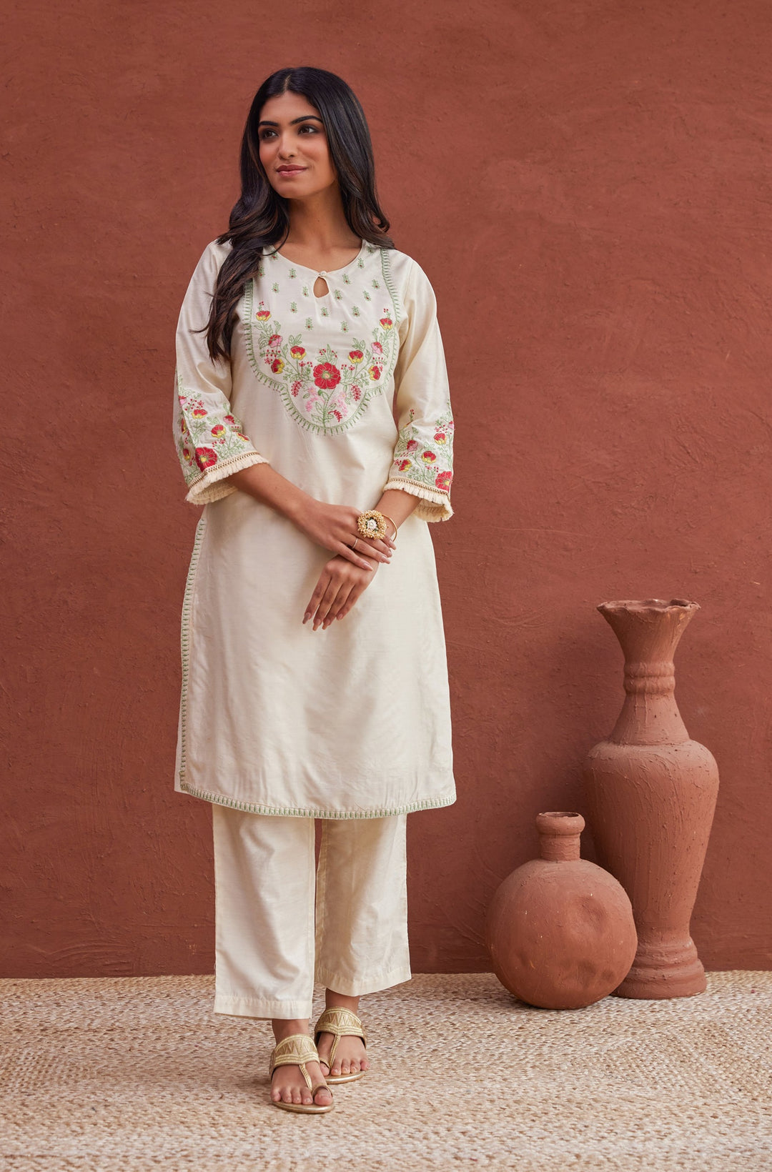 Tushki Misri Embroidered Kurta Pant Set