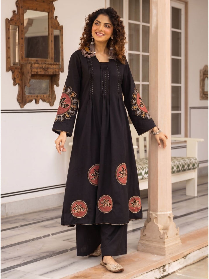 Karen ebony embroidery kurta pant set