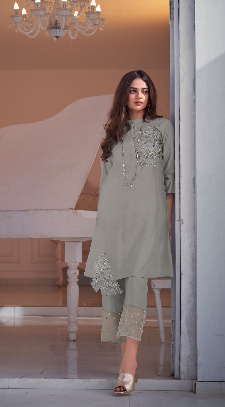 Pakistani Salwar Kameez  Ladies Suit Dress  Pakistani Dress  SAINLY