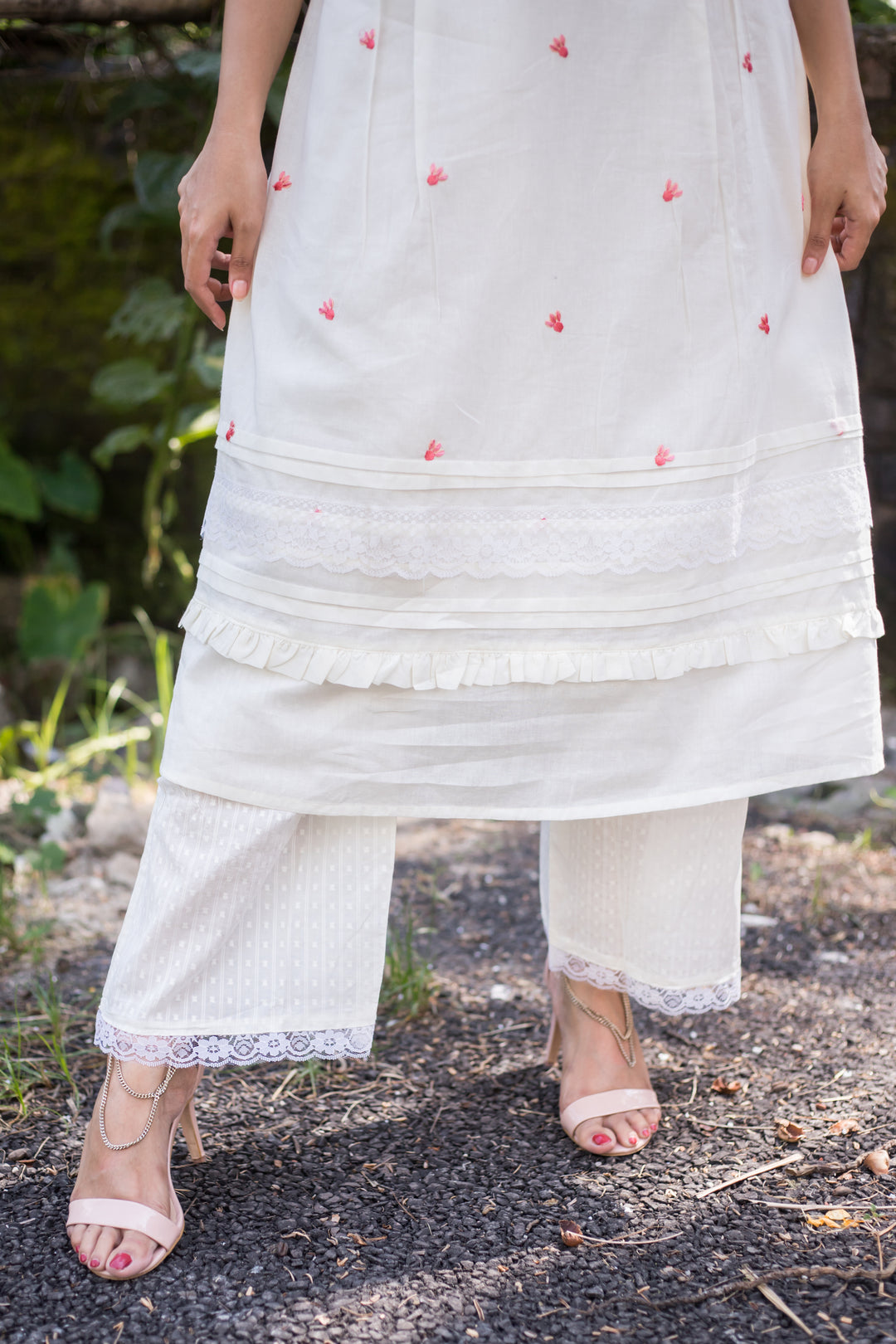 White Mul Cotton Embroidery Lace Kurta Pant Set